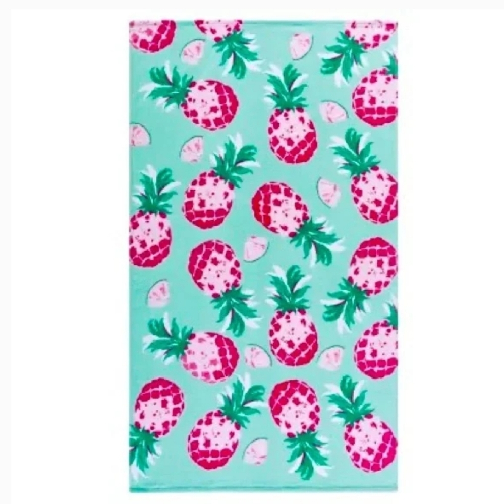 NWT Christian Siriano oversized beach towel